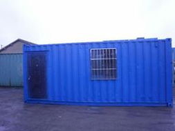 二手集装箱多元化应用 从临时住宅到创意办公空间